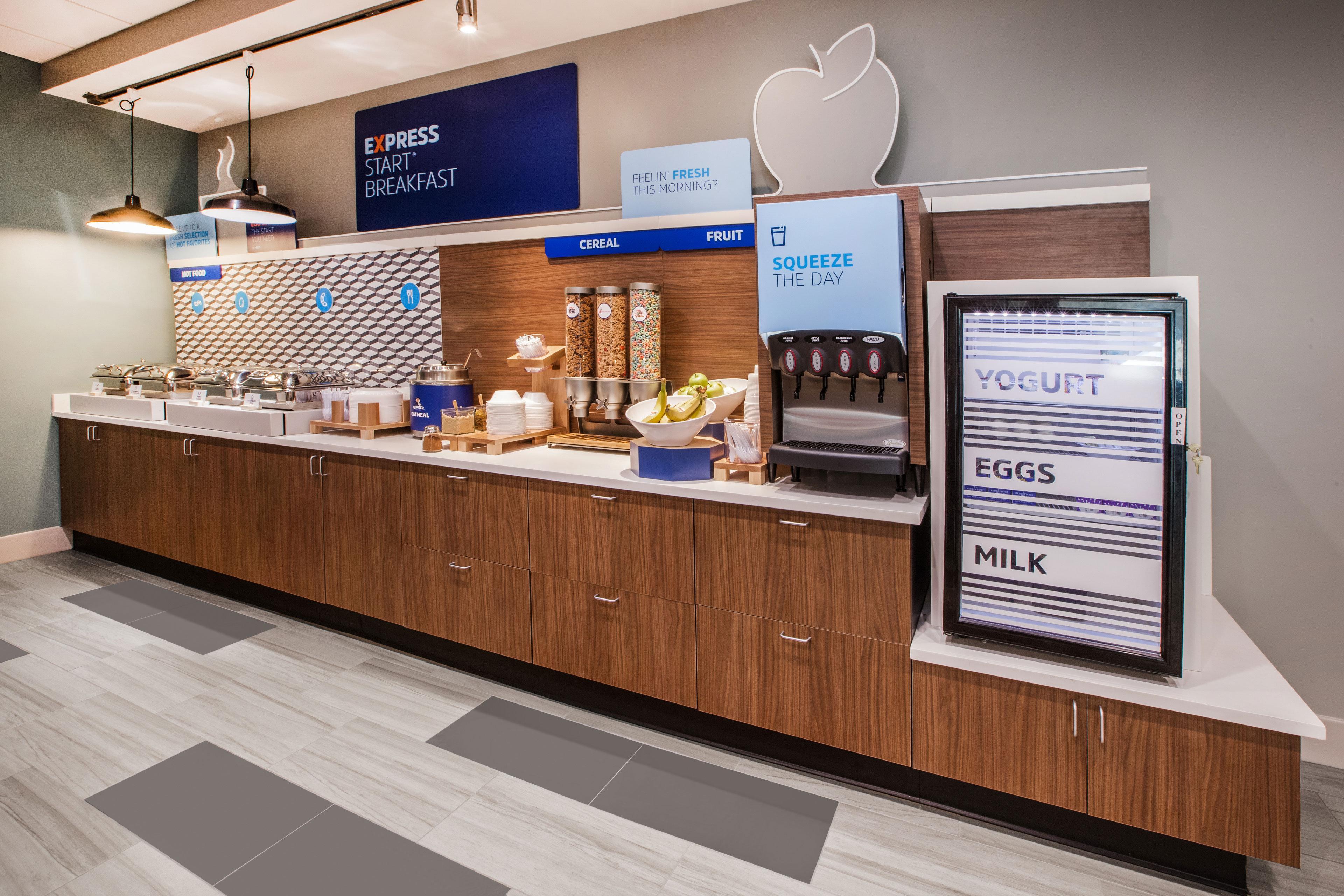 Holiday Inn Express & Suites North Fremont By Ihg Екстер'єр фото